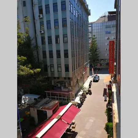Antalya古城商业步行街中心公寓出租 Antalya