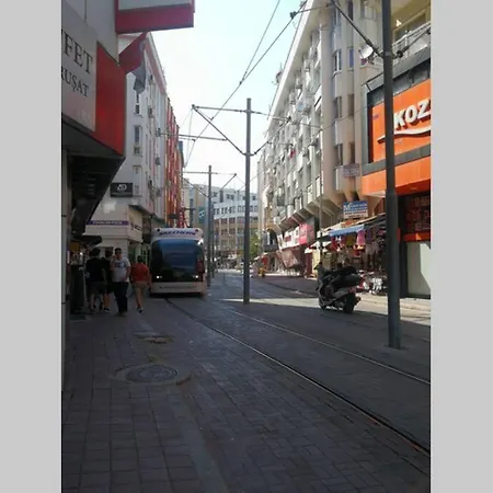 Antalya古城商业步行街中心公寓出租